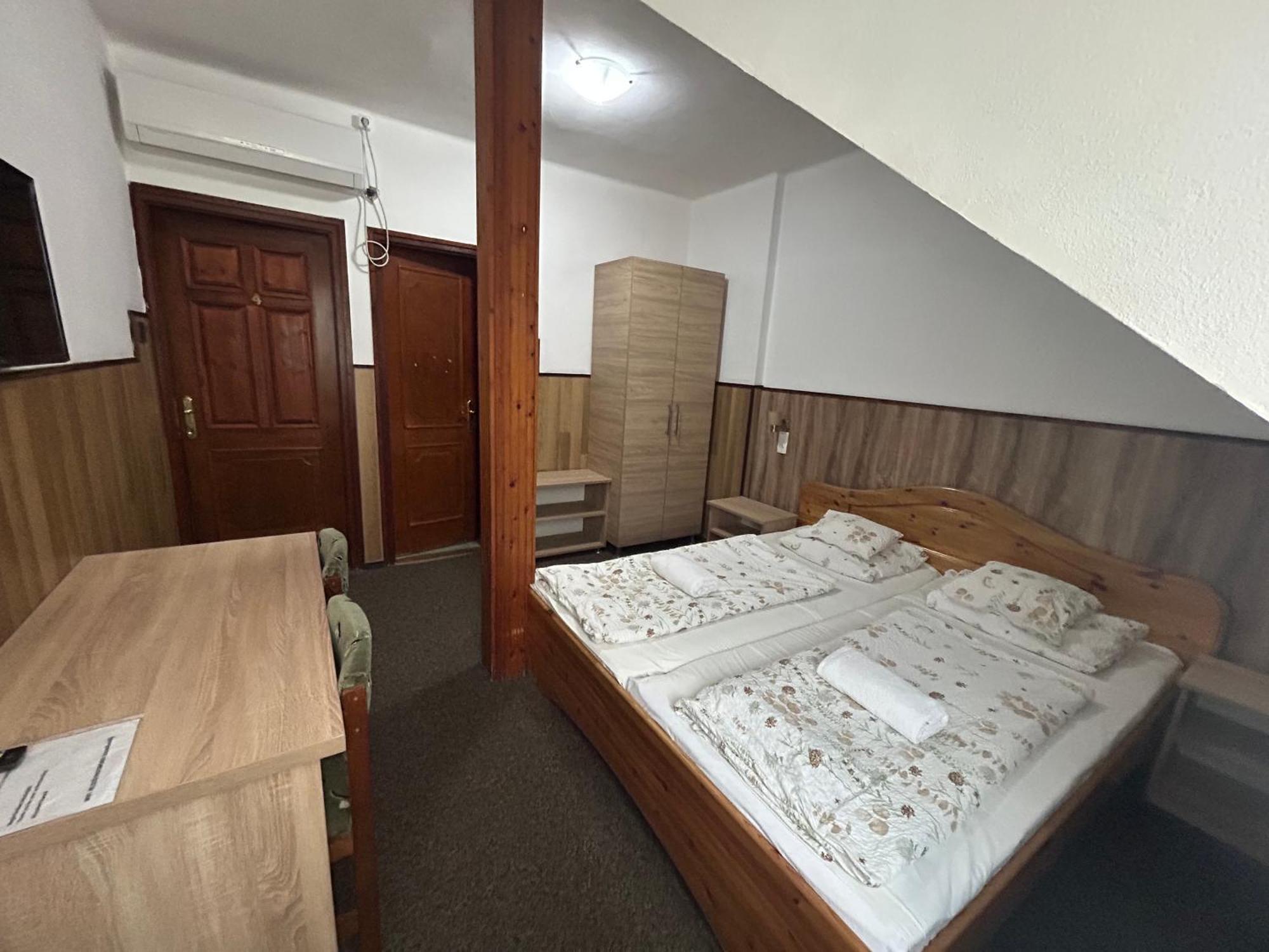 Rozsakert Panzio Hotel Nyíregyháza Екстериор снимка