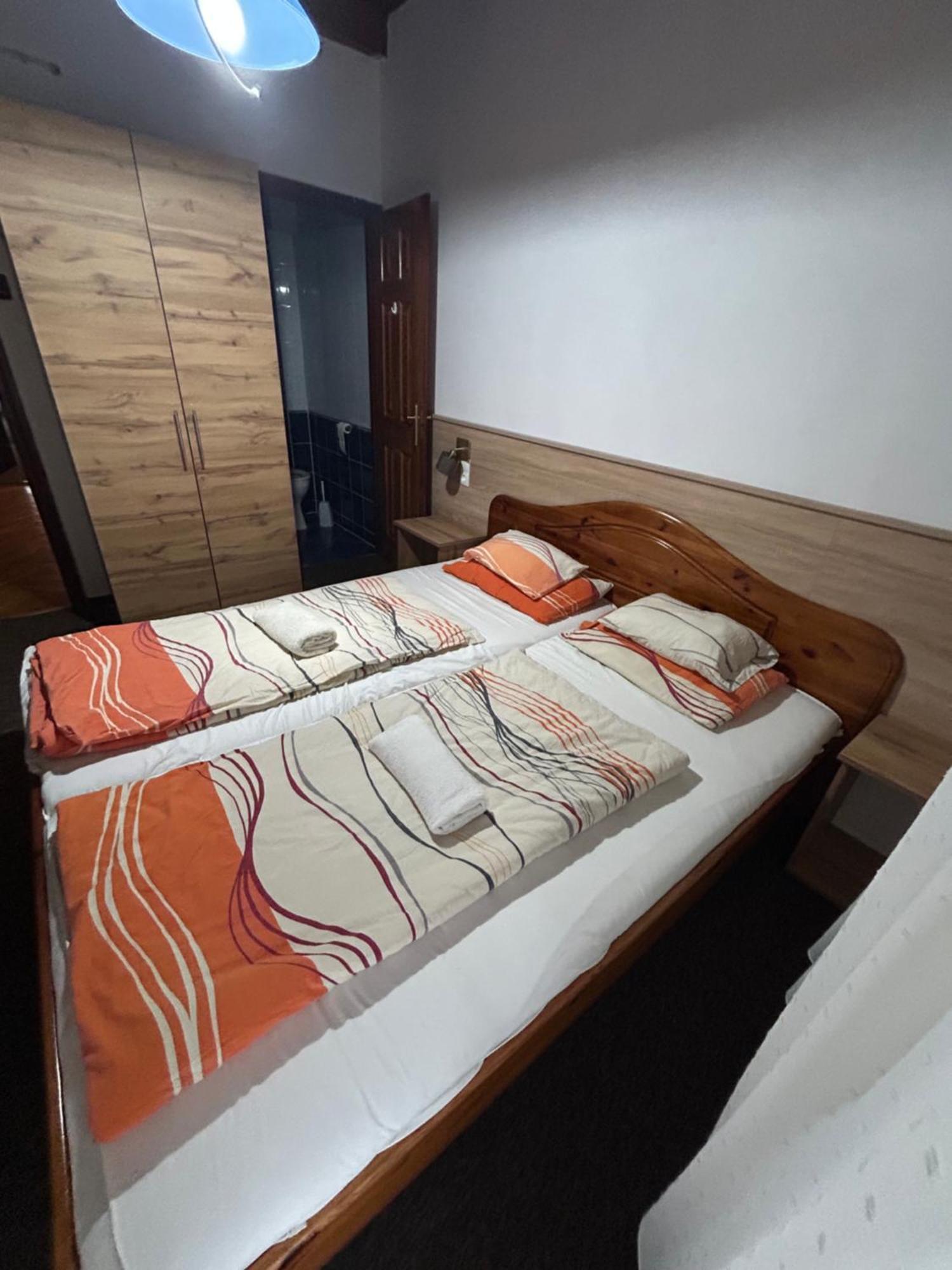 Rozsakert Panzio Hotel Nyíregyháza Екстериор снимка