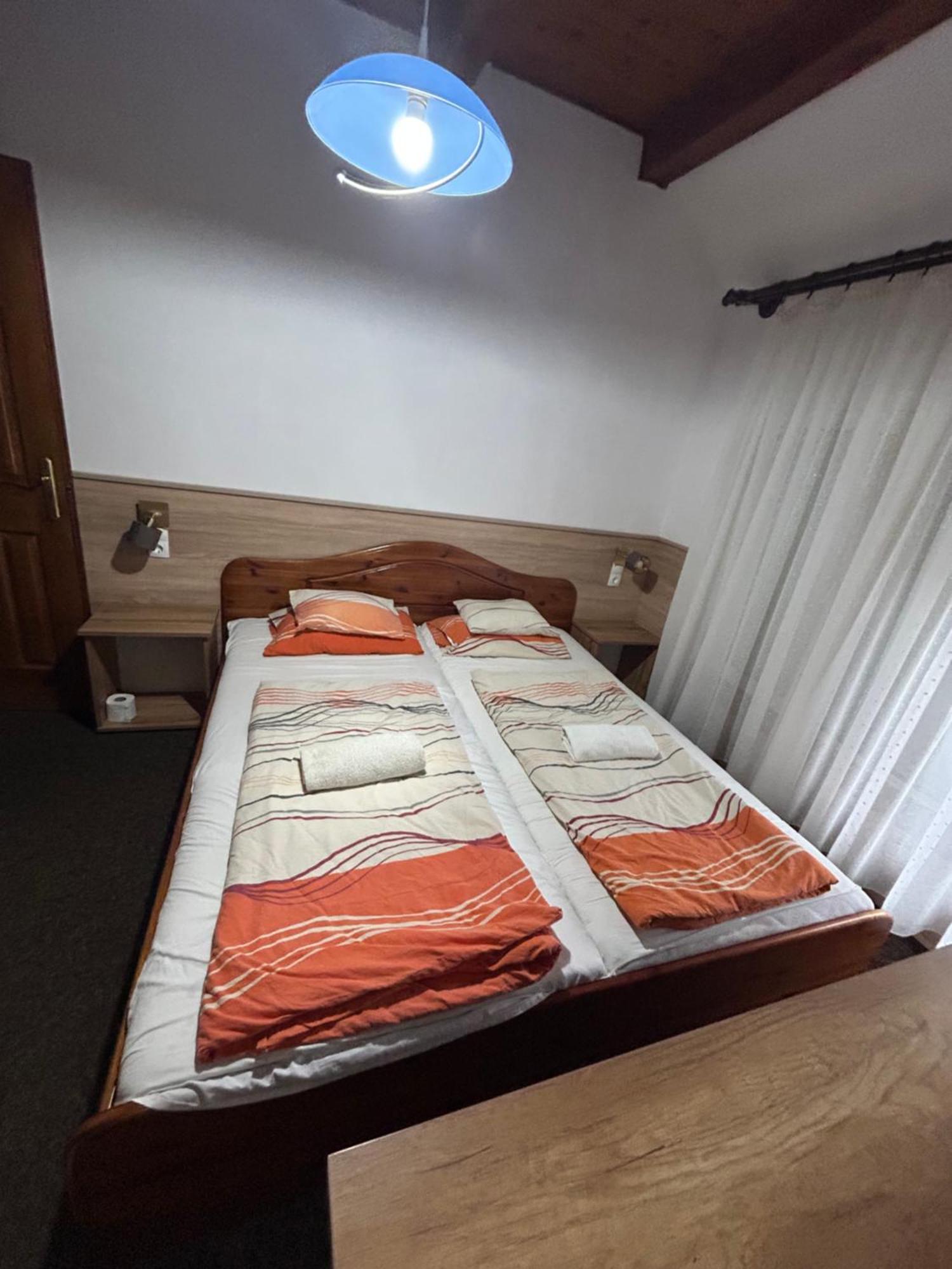Rozsakert Panzio Hotel Nyíregyháza Екстериор снимка