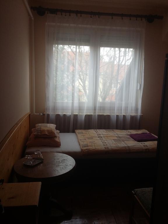 Rozsakert Panzio Hotel Nyíregyháza Екстериор снимка